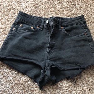 6 black high waisted jean shorts